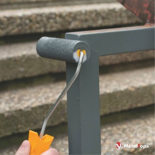 Peindre grille métal