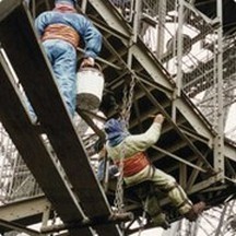 Mise en peinture Tour Eiffel